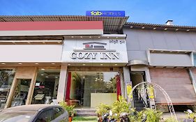 Fabhotel Cozy Inn - Nr Mumbai International Airport